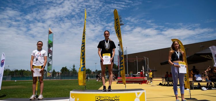 Diákolimpia döntő, kettős győzelem